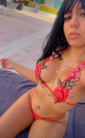 KATY TU LATINA FAVORITA - 1