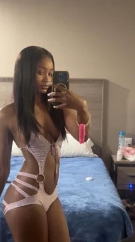 New To The City 🇰🇪 Lets Meet 💋 - 1