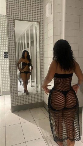 Hello 🌸, available from 15 🥰 minutes, from then on I have a place at home or in your car 💋🚘 hot girl, 🔥🤤 call me to have a good time. - 22 - 1