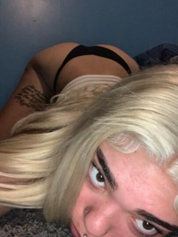 Bi💦 ASK ABOUT CONTENT SPECIALS AND FT SHOWS 😘 - 1