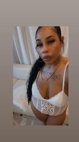 δWeeT↬👅🍭 MOiST💦💦💋🍑Exotic Beauty with a bOoty 👅💦 ViSiTiNG, dont Miss😘 - 1