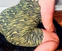 Blonde MILF in town Daddy! - Image 1