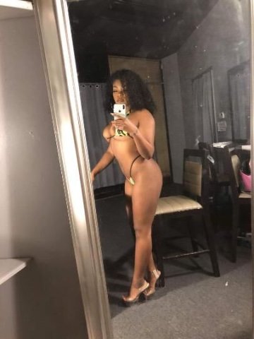 outcall available - 1