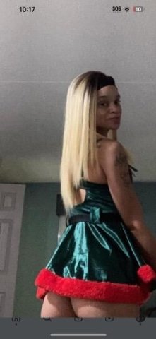🎄27 days until xmas🎄 2 girls only ‼❤ have you been naughty or nice😈💦Incall ‼txt for details - 1