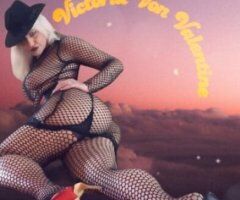 Blonde,Bootyliscious,Bad,Bomshell,: A doctorateN'Erotica🫦 VictoriaVonValentine New Pics! - Image 10