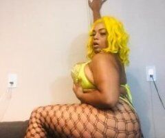 🔥👅🍑📲Watch 👀me play with my tits and clit with a whole lot of 💦spit - Image 3