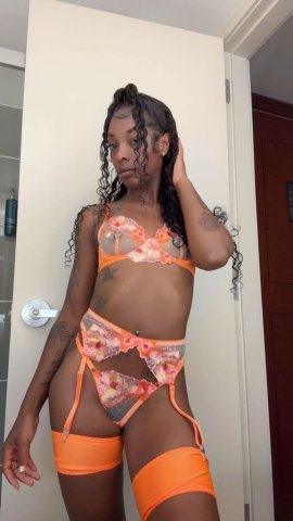 NEW IN TOWN🫵🏾 Sexyyyy 😍 & Chocolate 🍫 Back Around Don't Miss out - 26 - 1