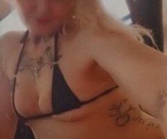 Detroit escorts - 🎅HO, HO,HO,DONT bE ALONE on 🎄XmAS!!! ✈JUS FLEW IN 4VISIT LONELY😞,BORED🫤,HORNY😳...🚫DONT BE📞CALL ME!!!