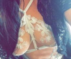 well reviewed🫦 blue eyed freak 💕 let me help you get that nut Daddy 🌰💦❤💕 - Image 5