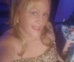 🍁🍁♥COME RELAX AND LEAVE THE STRESS AT THE DOOR!! 🍁ENJOY A RELAXING HOT OIL MASSAGE..ON THIS CHILLY DAY🍁 SENSUAL HOT OIL MASSAGE..PLUS MANSCAPING AND SUGAR SRUB PACKAGE🍁♥Smoking hawwwwt.sweet and pretty🌹✨️ - Image 2