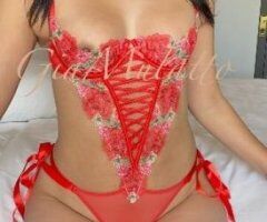 Pretty & Petite Treat - Image 3