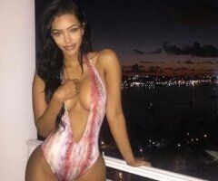 Quad Cities escorts - Top Tier Beauy