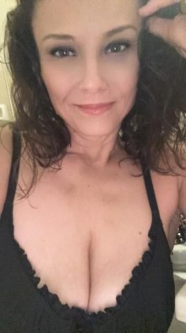 Hey guys! It's me your new all time favorite!!!!! - 1