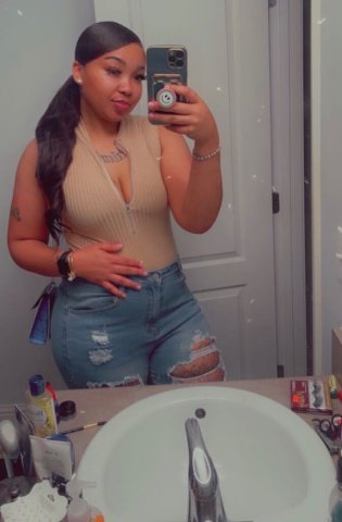 LAST FEW HRS HERE📍 ✨DICK PLEASER 💦🫶🏽THICK WET GYAL😍💦😜Thick Wet FreakyHottie Avail For Urgent Meets👅INCALLs🏨OUTCALLS🚘 - 27 - 1