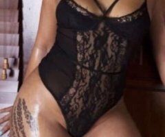 Horny Latina 💕 Wet & Ready to Play💦💦 - Image 2