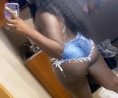 OUTCALLS 💦 closest thing to a chocolate 🍫 - Image 2