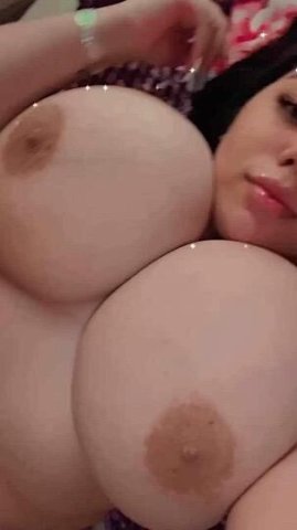 Mujer Latina Cachonda - 1