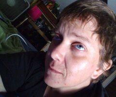 looking for a sexy man!! - 36 - Image 2