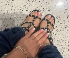 THE SEXIEST FOOT DOM GODDESS $100 - Image 2