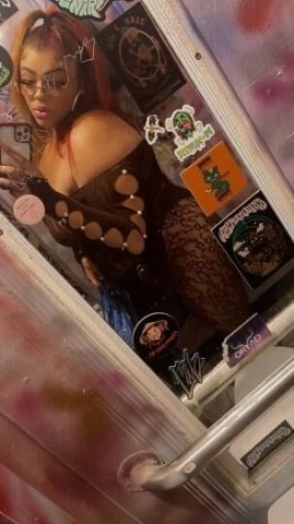 Looking 4 new SUBS🧎 CUM See what ALL the talks about! Mistress Alley will surprise U! INCALL DELIGHT 🤩 REAL & REVIEWED Duos Available! - 1