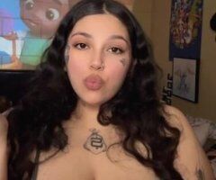 Sexy Thick Latina looking for fun 🥰😘 - Image 2