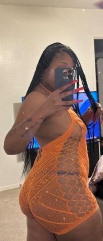 AVAILABLE NOW !! Incalls & Outcalls 💦 - 1