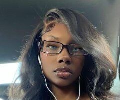 Detroit escorts - christmas specials 🥰🥰🥰baddest haitian you will ever fuck😘LIMITED AVAILABILTY