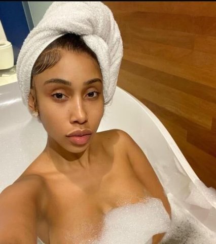 New Upscale Playmate Incall/ Outcalls Surrounding areas) - 1