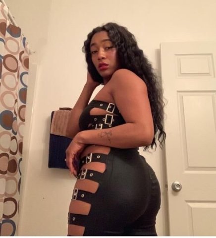 Slim Thick Hot Island Barbie - 1