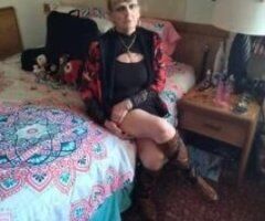 Need help to pay rent!!!😔 - Image 1