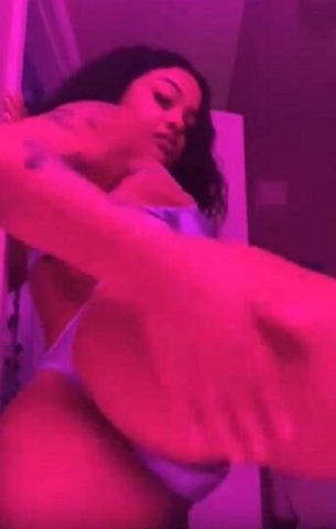 😍100% Real Young Sexy Girl 💯Specially Hotel🚘Car Fun & Sex. - 1