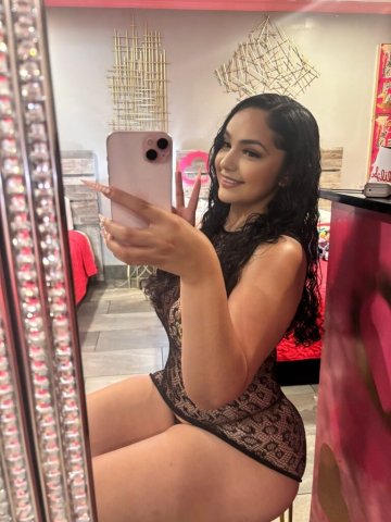 exotic islander baddie 😍 here to please 😘 available now!!! - 23 - 1