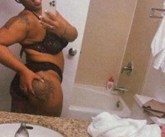 Chicago escorts - hey im cherry out call only