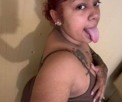 They call her Sexy Red - 19 - Image 6