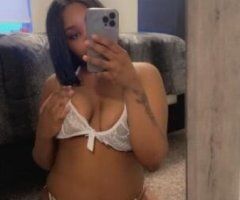 Quad Cities escorts - i 2👯♀yungEbony💄💋gyals🎁🥰comesee💋US