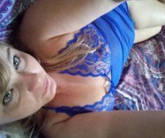 milf looking for some naughty fun - Image 5
