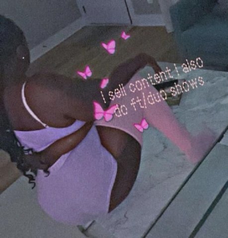 Take Your D ℹ↪K oUT So my PussCii Can worShiP It 💦🥰🤤Let Me maKe UR COCK MY Property 🔙Door FrienDly - 1