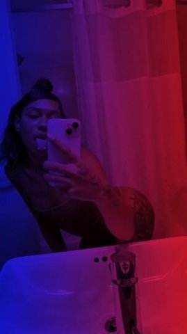 monday wednsday friday and sinday car dates 8pm-12am - 1