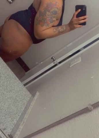 Come Experience This WET 😻😽 💦 • FIRE HEAD AS WELL 🔥🤤 - 1