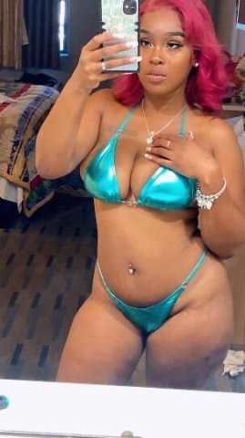 Today you will have YOUR cake🍰and EAT it too😉❗🥳🥰🍭🍬 Cream Queen, Very Discreet🤫but Very LOUD🥥🥛🌊💦 NEW GIRL ✈📞 - 1