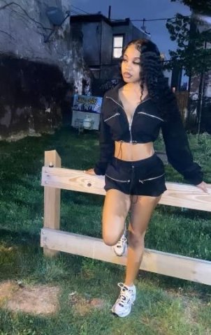HEY DADDY 💦👅 HMU - 1