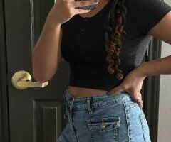 Petite college girl looking to serve - Image 5