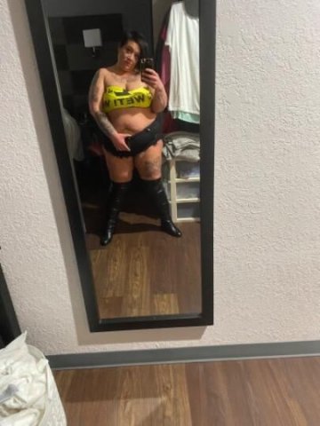 2 bad bitches at the same damn time this today only - 1