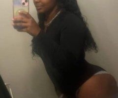 Hey Im Free Tonight - 26 - Image 2