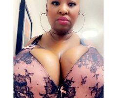 SEXY BBW WITH VERY HUGE JUGGS - Image 9