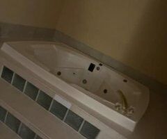 HOT OIL MASSAGES/Lets get in My Private HOT TUB📍Downtown Greeley 1⃣0⃣0⃣💲 Specials 💙 BBW WHORE 😮‍💨😻😜🙊 BiiGJuiCCY 🔥🌪BBW PueRTo RiCaN MiXxX 😮‍💨 1-800 IM HORNY 😍✅I L👀K BeTTeR BeNT OVa 🍑 HeaD MoNSTeR 💦 TRuCkER FRieNDLy ~ 🅰🅰 FRieNDLy - Image 7