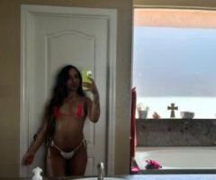 Sexy Petite Latina Mami - Image 5