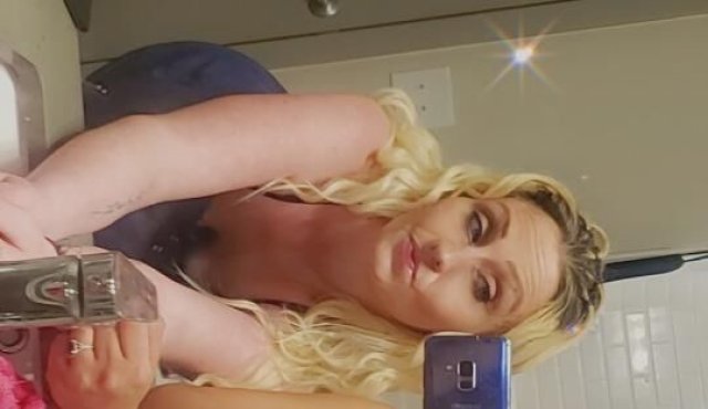 31 yrs old lonely and horny - 1