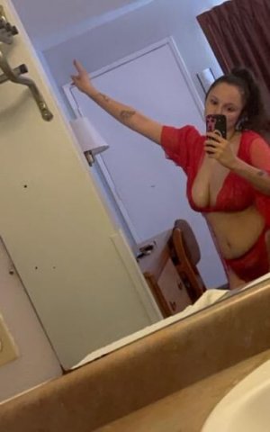 in town text to book a visit dont miss out lets play 💋💋💋 - 1