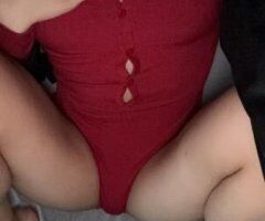 Tight juicy🌊🍒Waiting for you baby🤤Better than the rest💦👅Cum take a dive into my magical world of fun !!🍭Tight,🍑 wet playmate💦 - Image 4